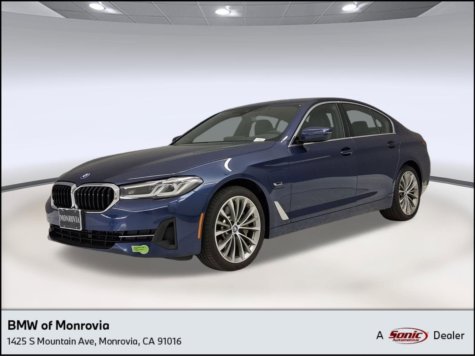 2023 BMW 5 Series 530e iPerformance Sedan's photo