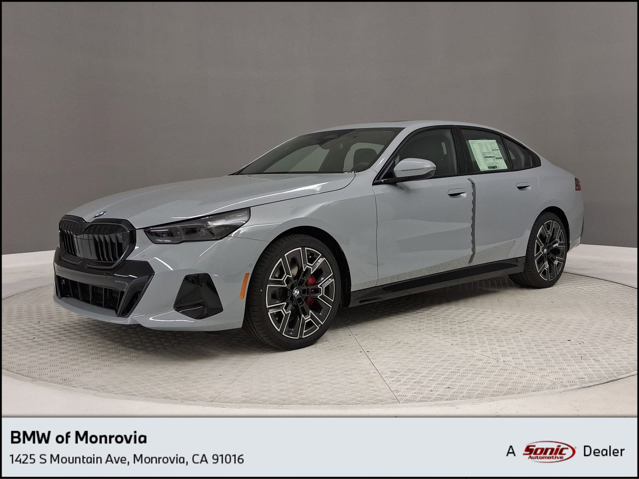 2027 BMW 5 Series 530i Sedan's photo