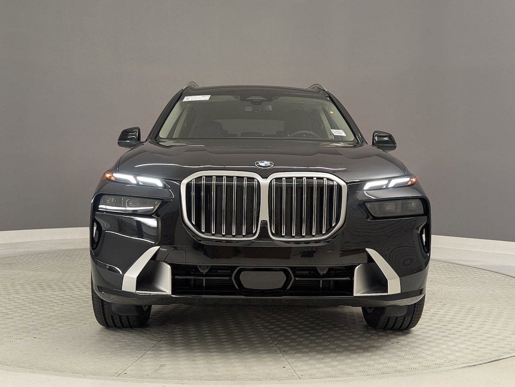 New 2026 BMW X7 xDrive40i SUV
