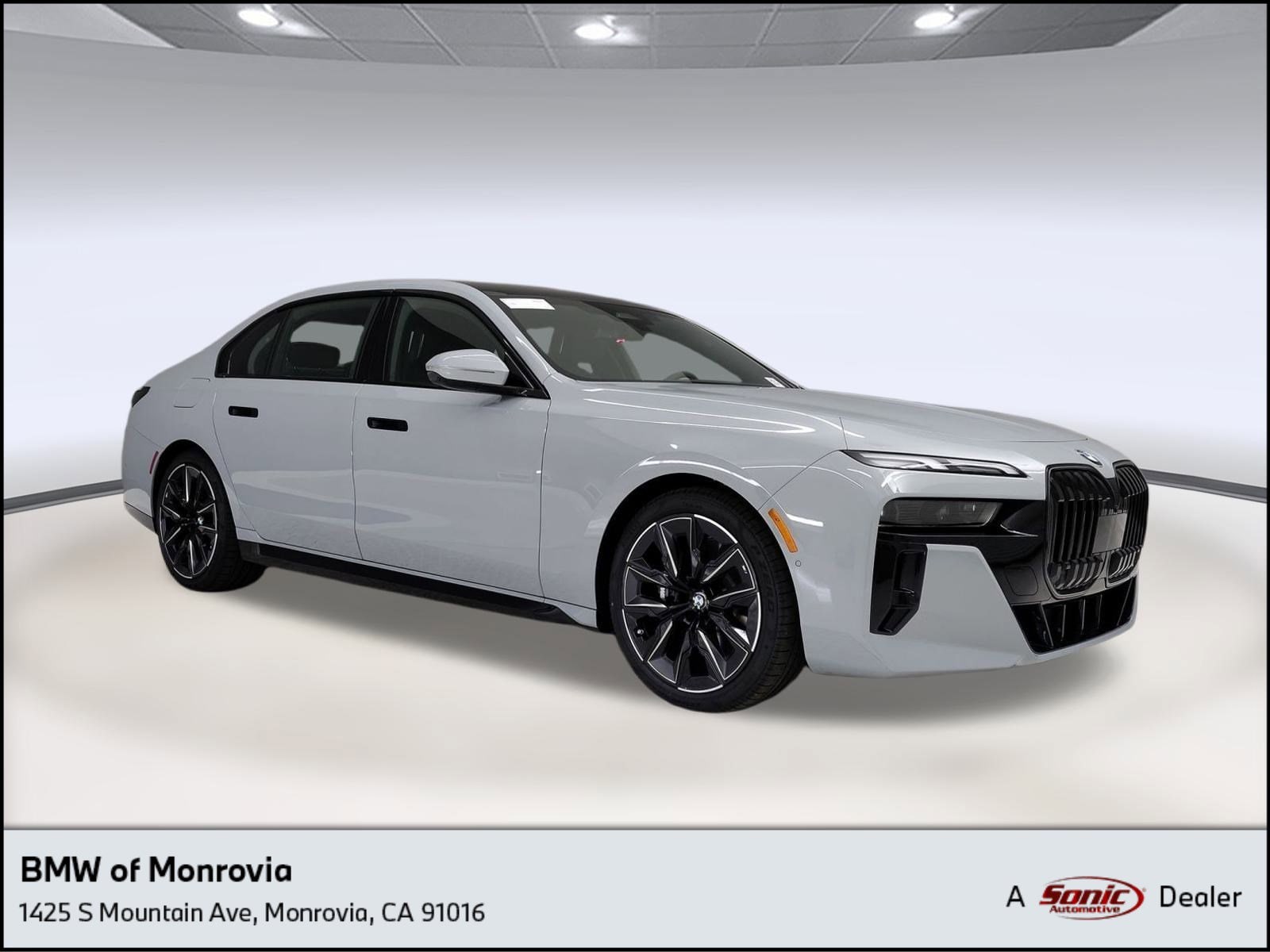 2026 BMW 7 Series 740i's photo