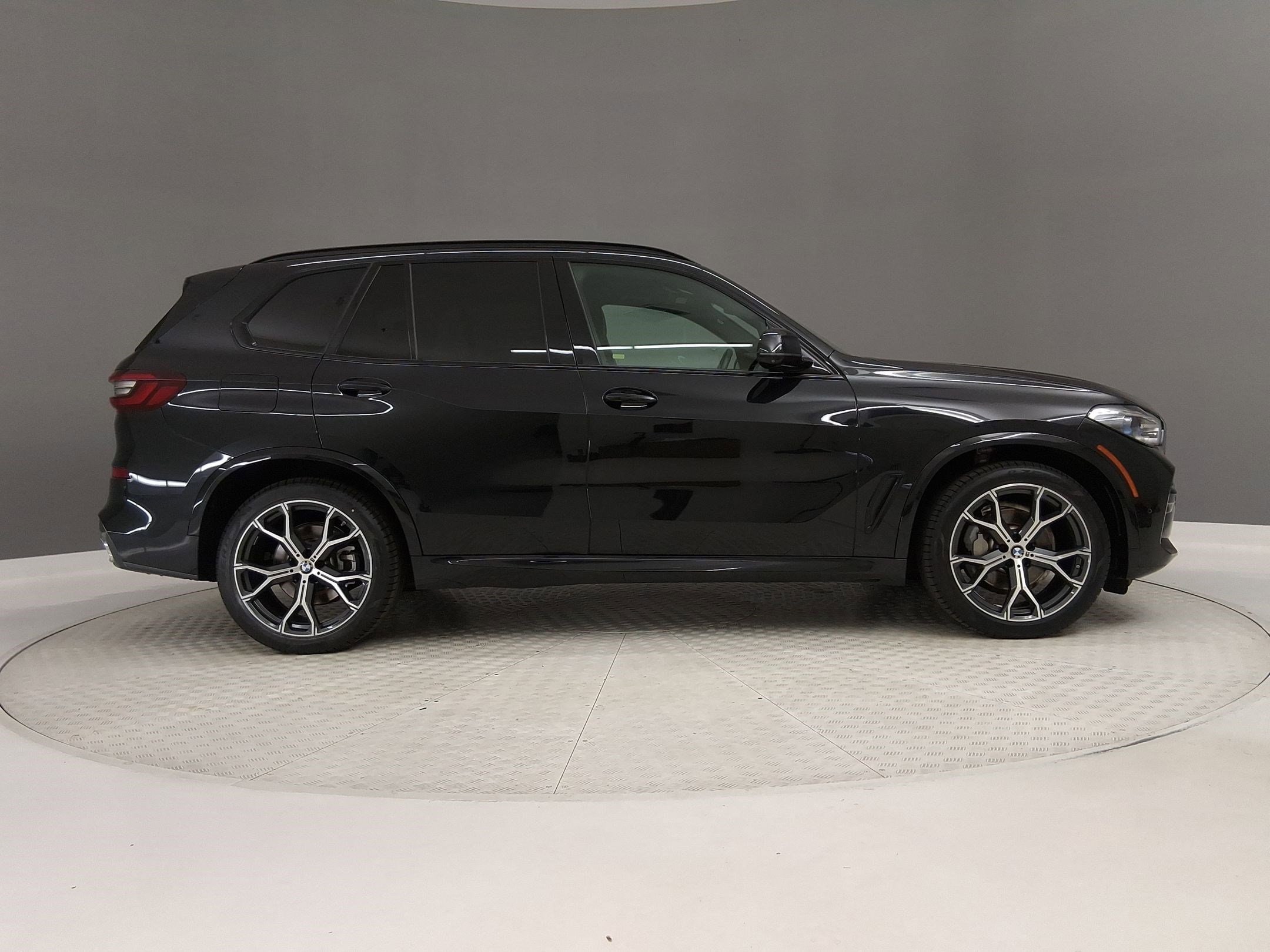 2023 BMW X5 xDrive40i photo 5