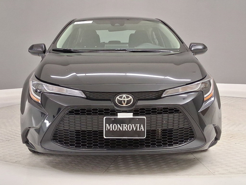 Used 2020 Toyota Corolla LE Sedan