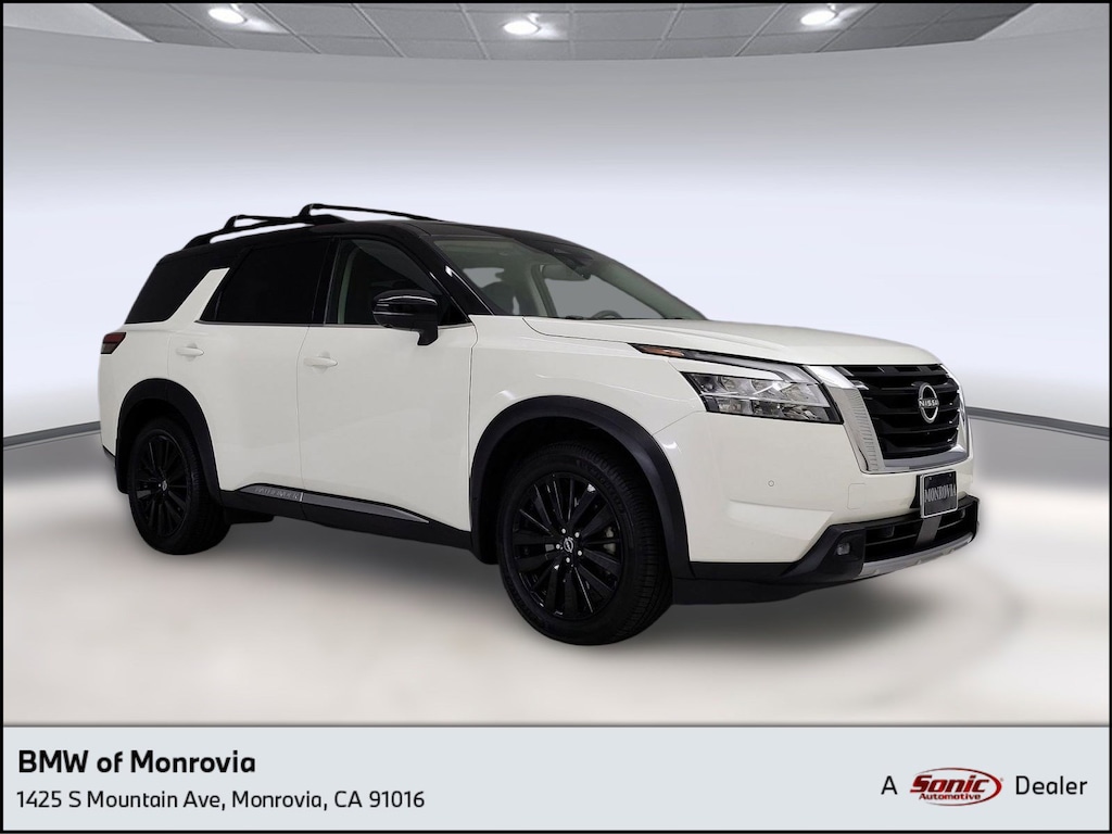 Used 2022 Nissan Pathfinder Platinum SUV
