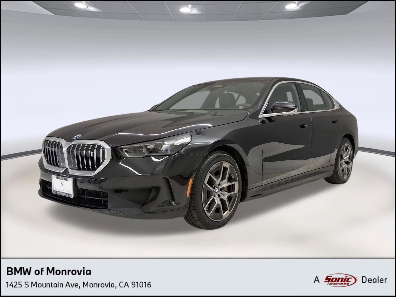 2024 BMW i5 eDrive40's photo