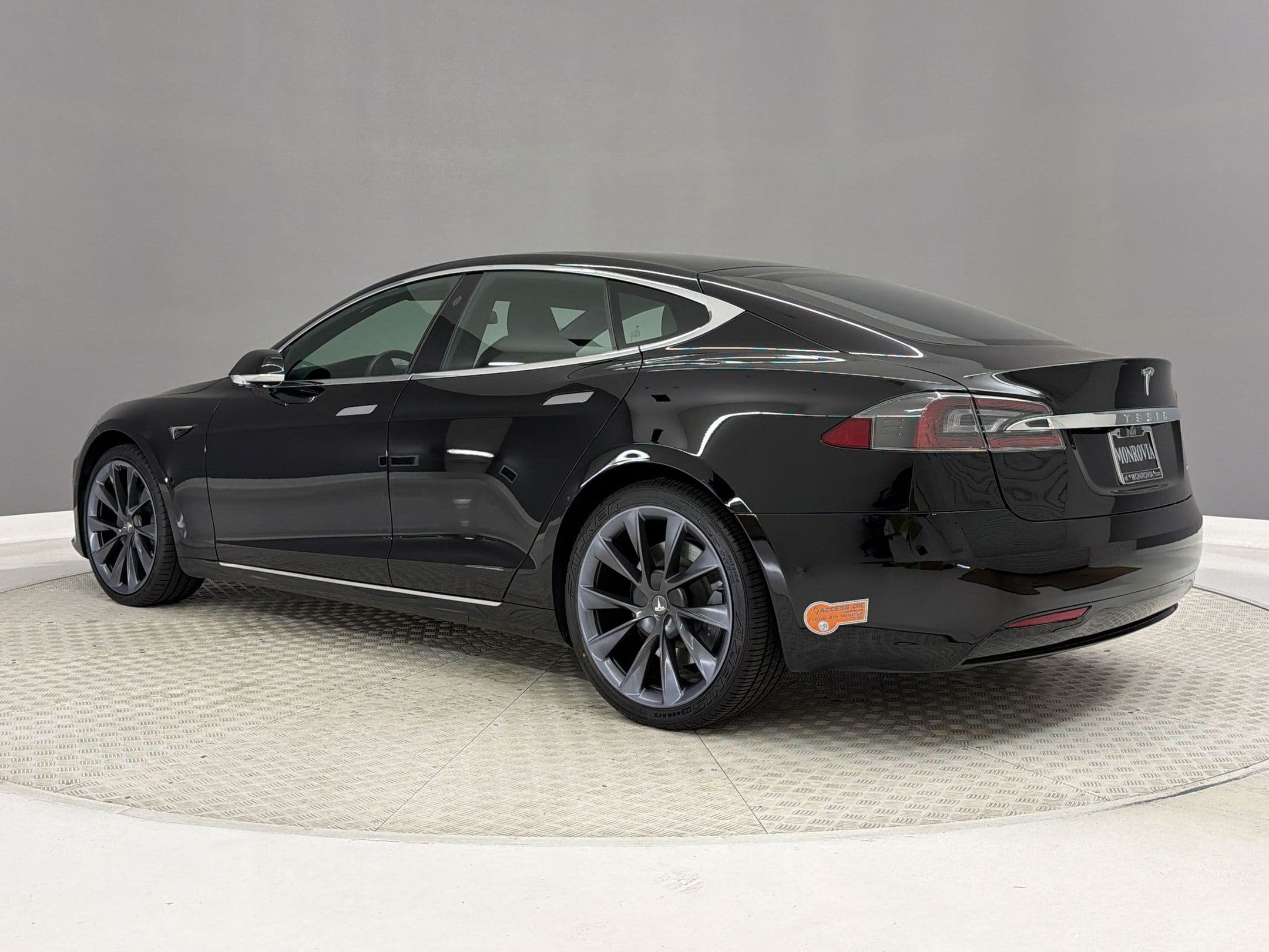 Model S Long Range Hatchback