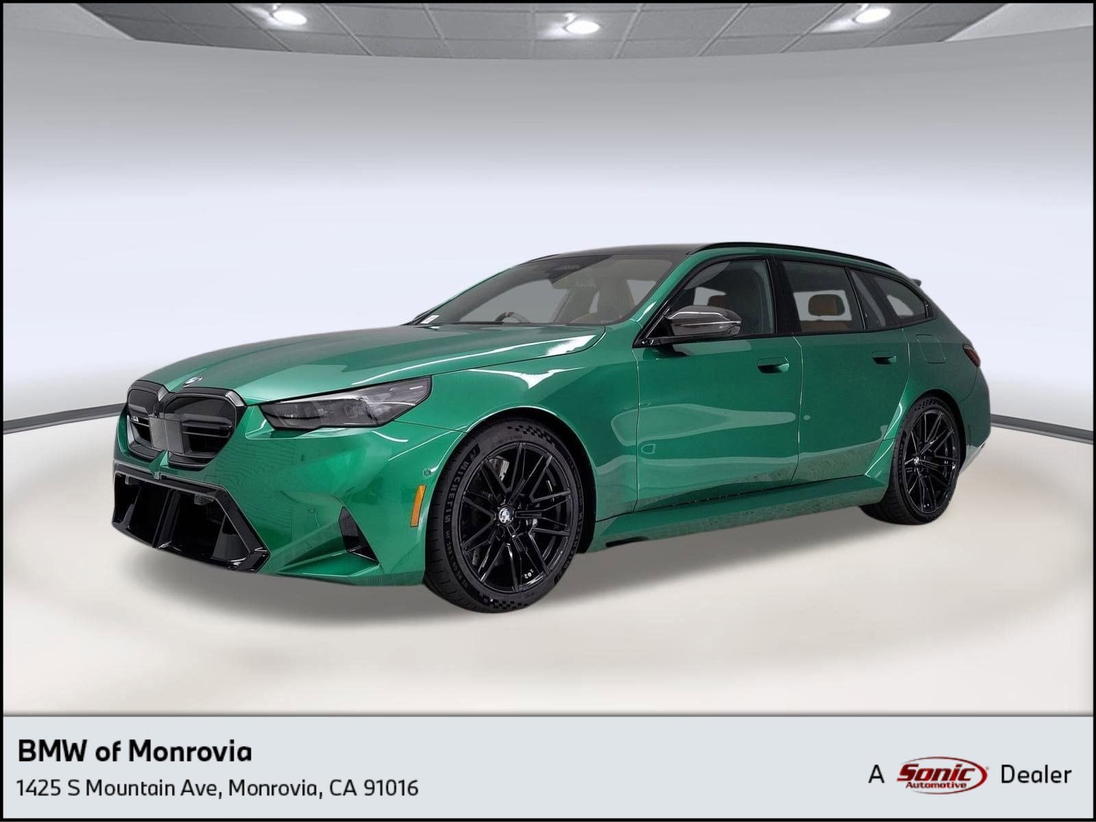 2026 BMW M5 M5 Touring's photo