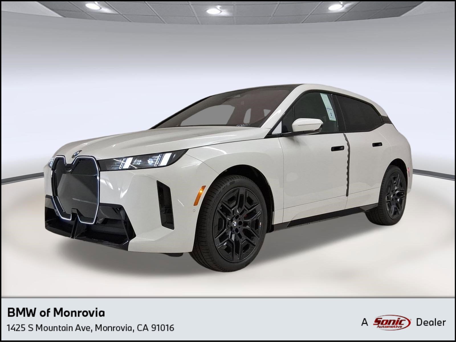 2026 BMW iX xDrive45's photo