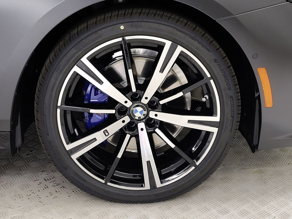 New 2026 BMW 530i  Sedan