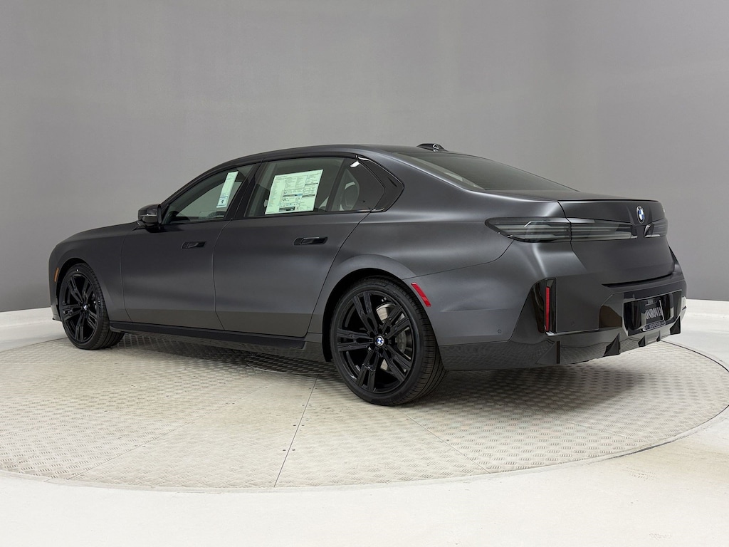 New 2027 BMW 740i Base Sedan