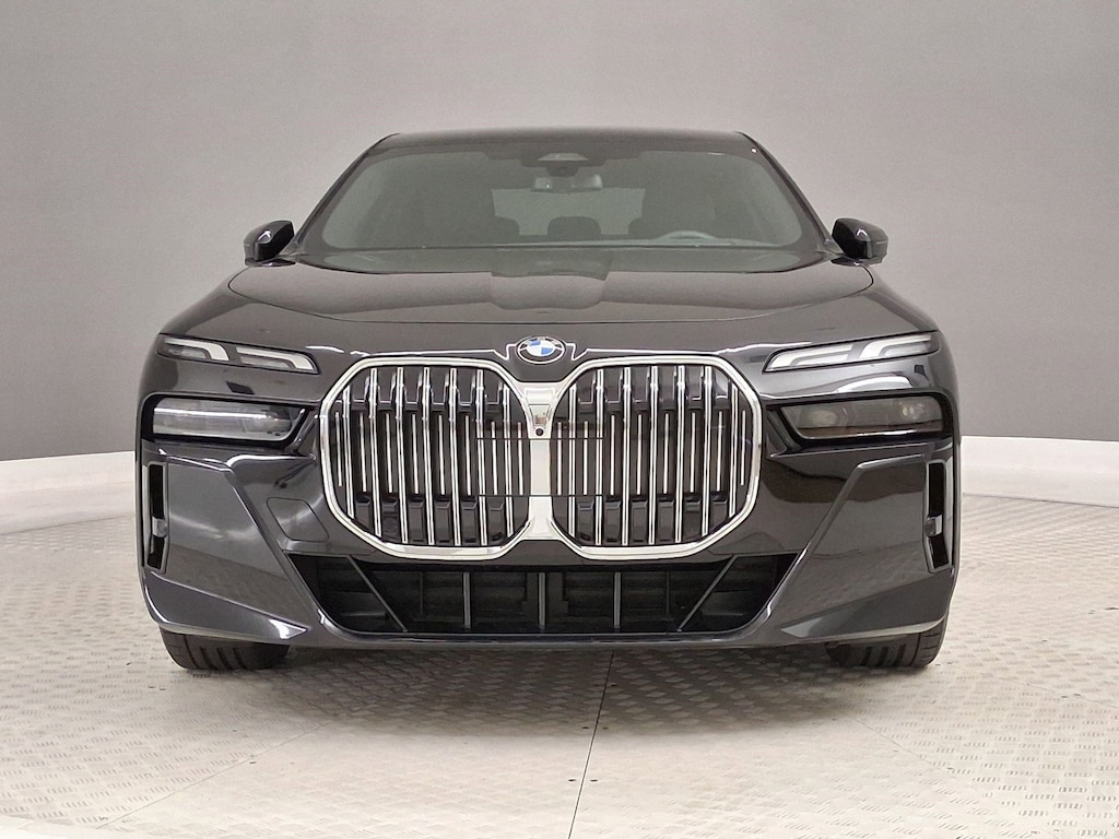 Certified 2023 BMW 740i Sedan