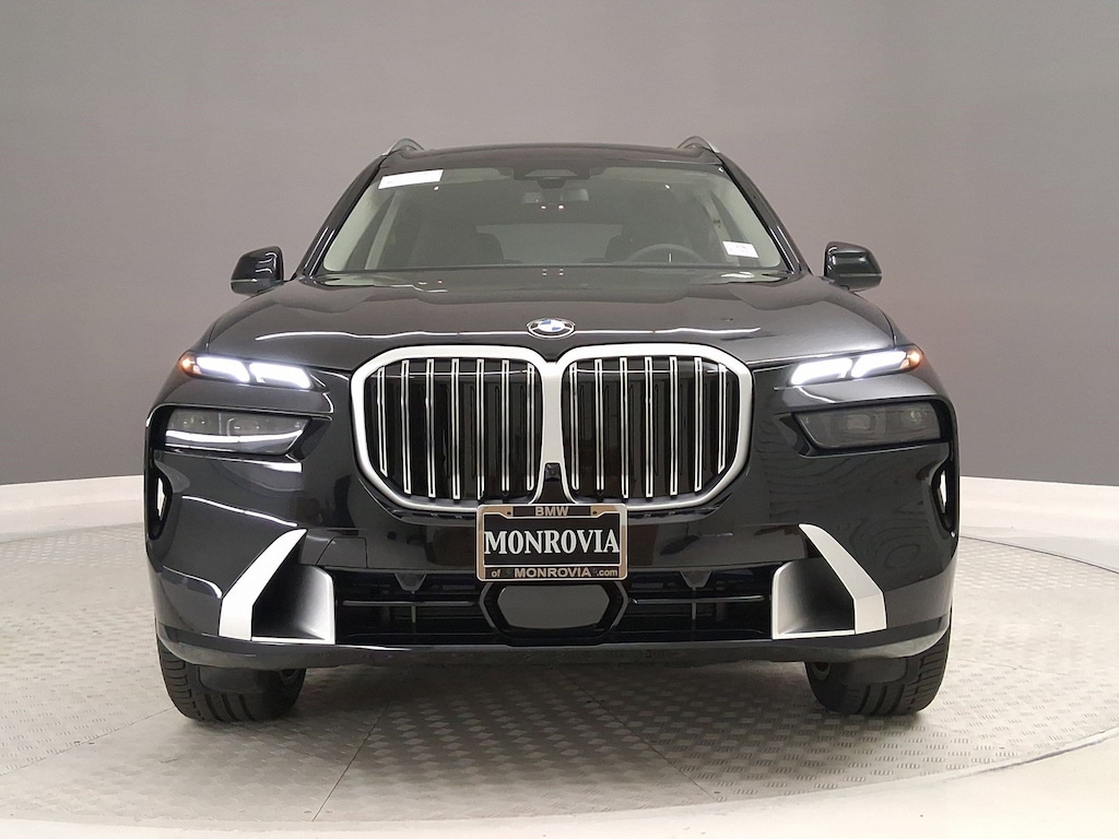New 2026 BMW X7 xDrive40i SUV