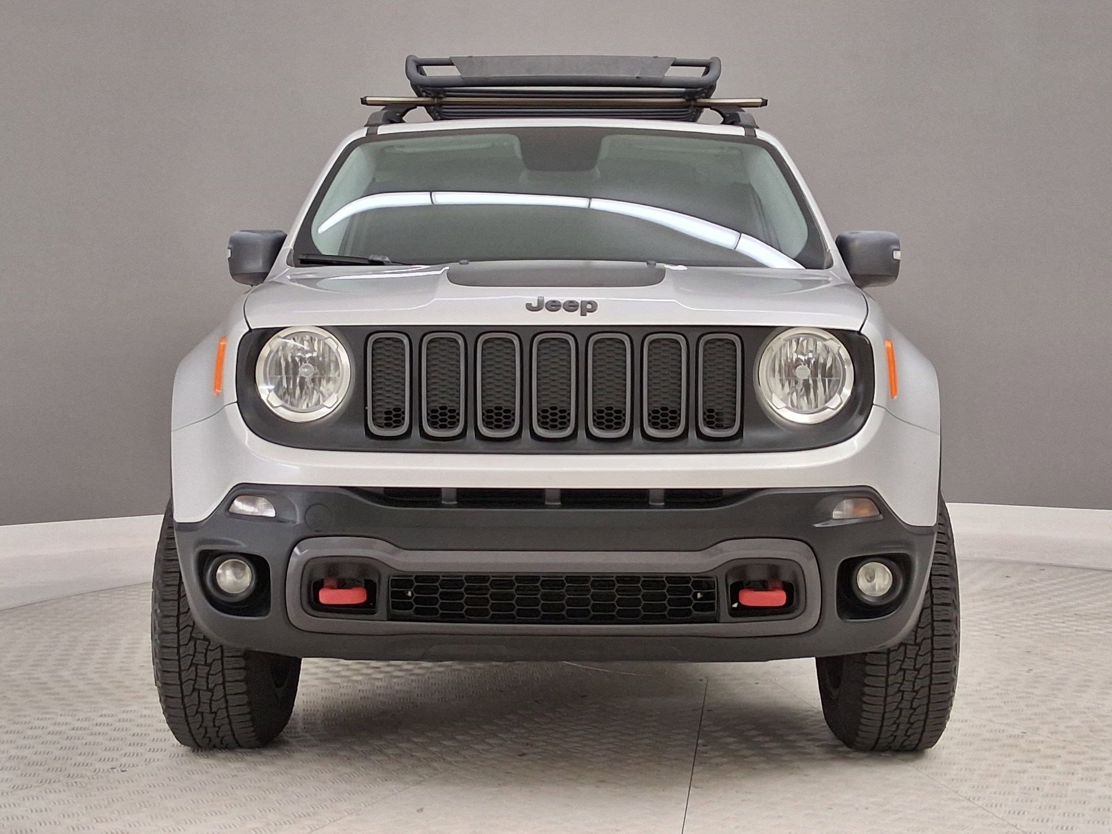 Renegade Trailhawk 4x4 SUV