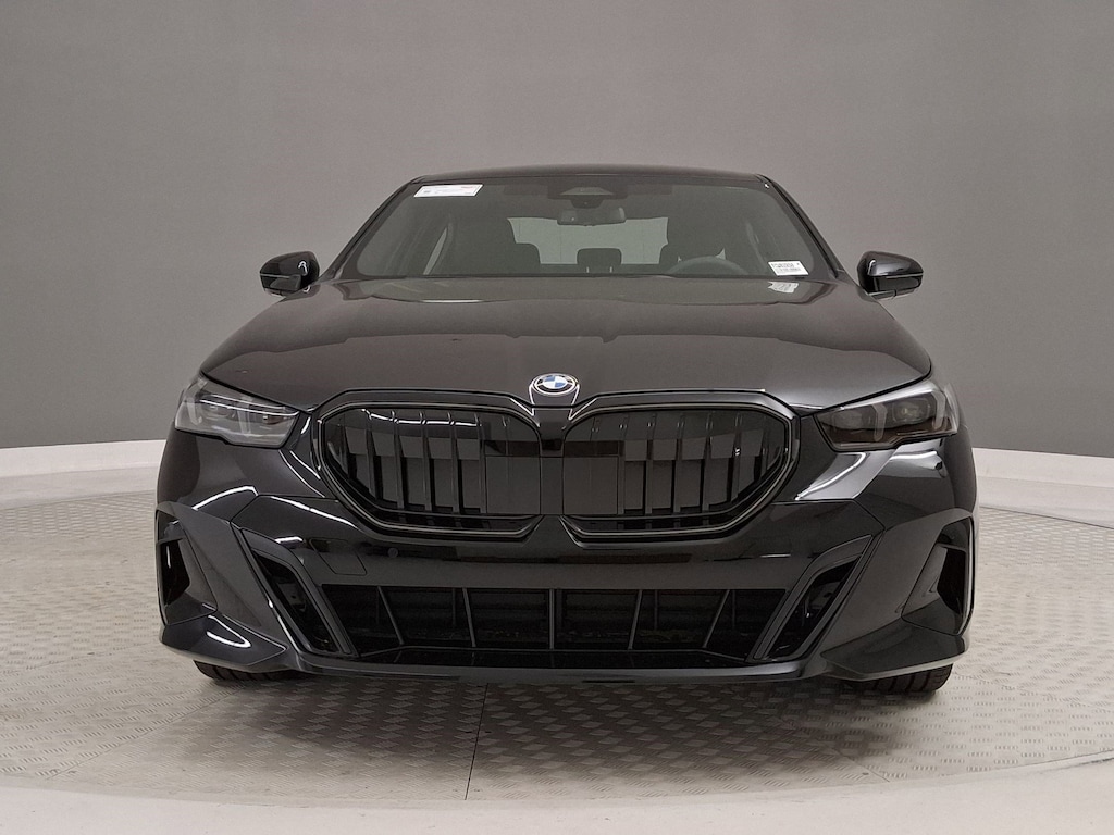 New 2026 BMW 530i Sedan