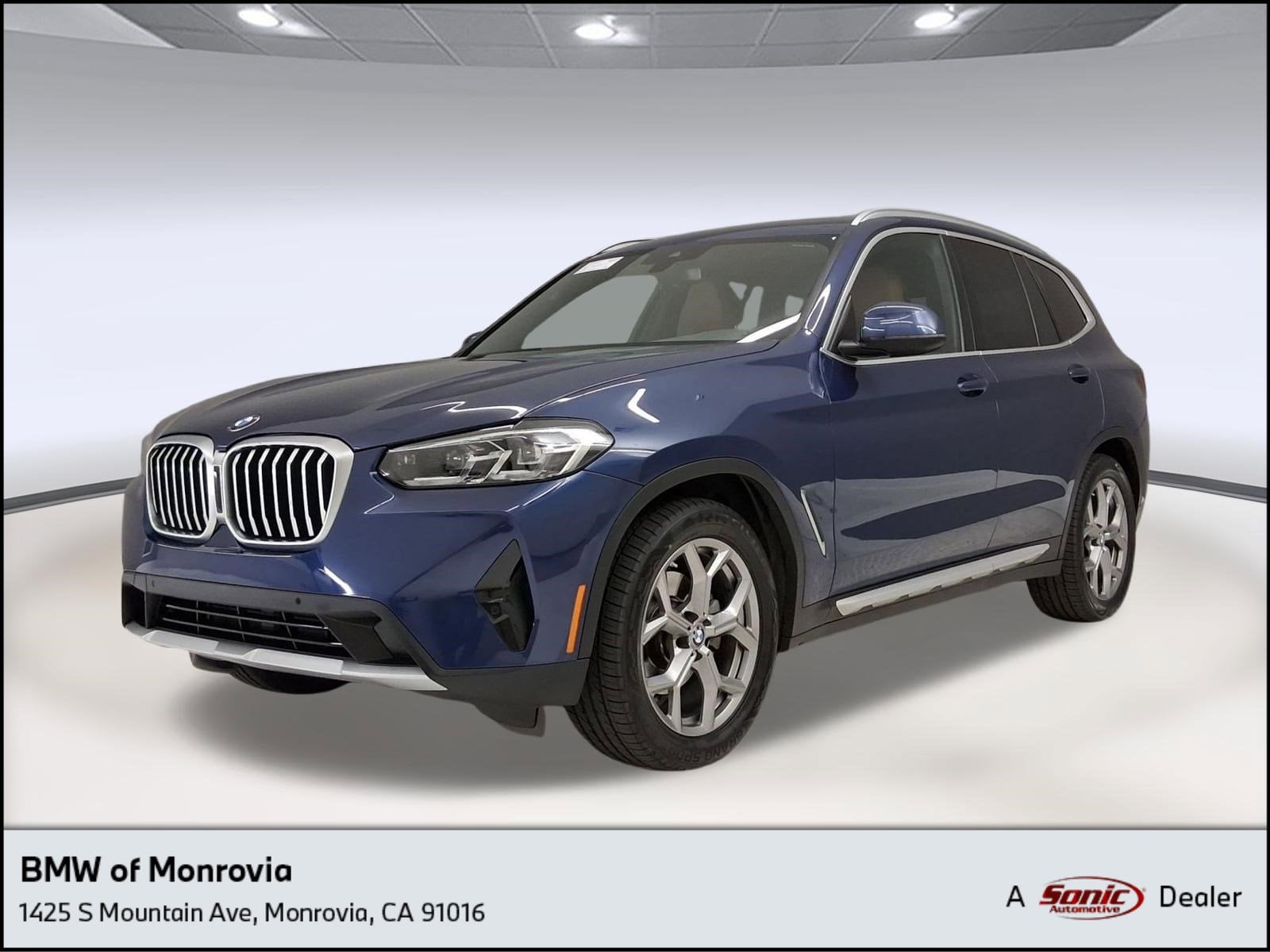 2023 BMW X3 sDrive30i's photo