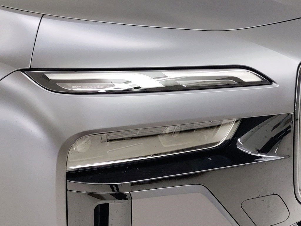 New 2026 BMW 740i Sedan