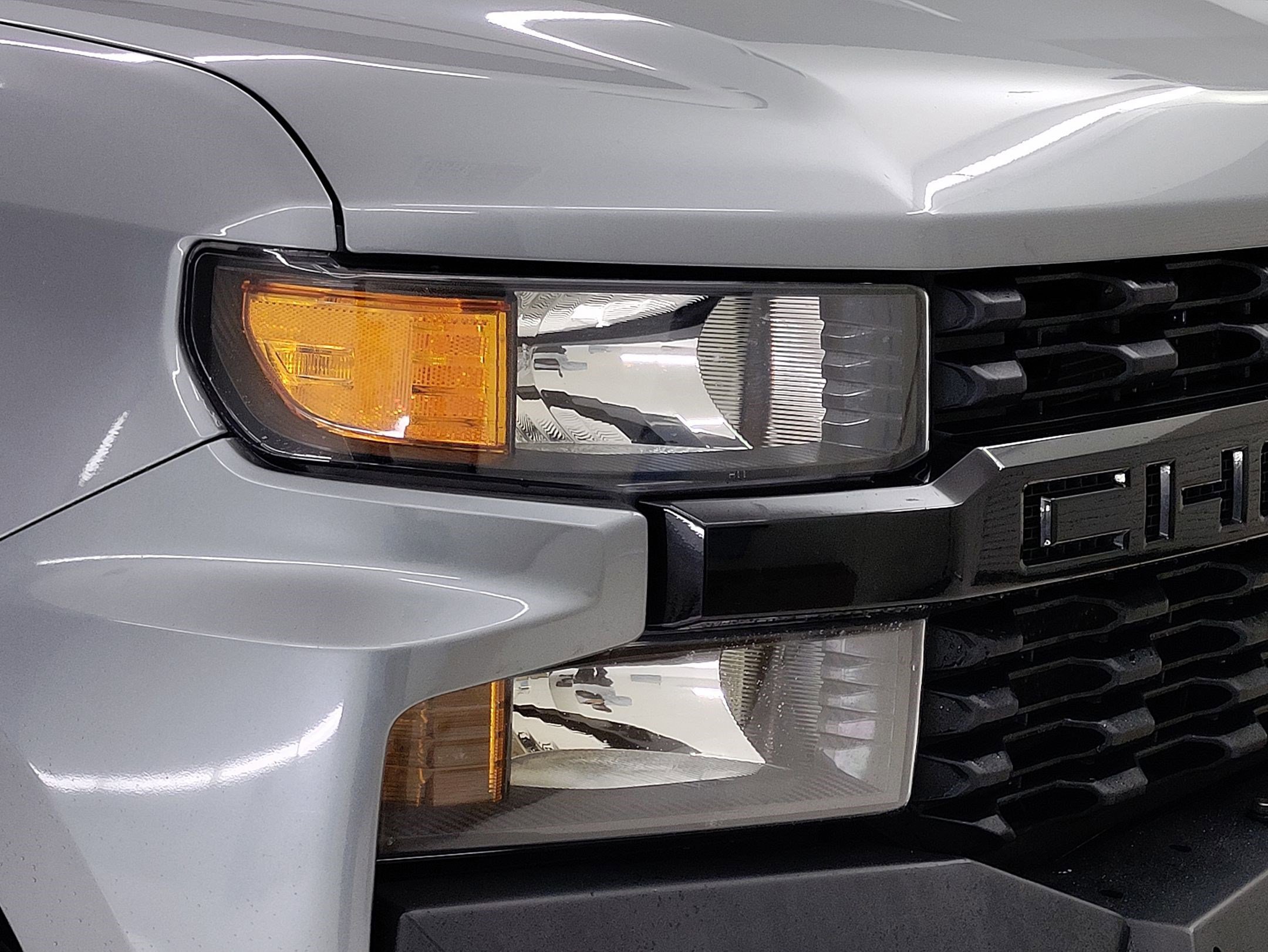 2020 Chevrolet Silverado 1500 Custom Trail Boss photo 3