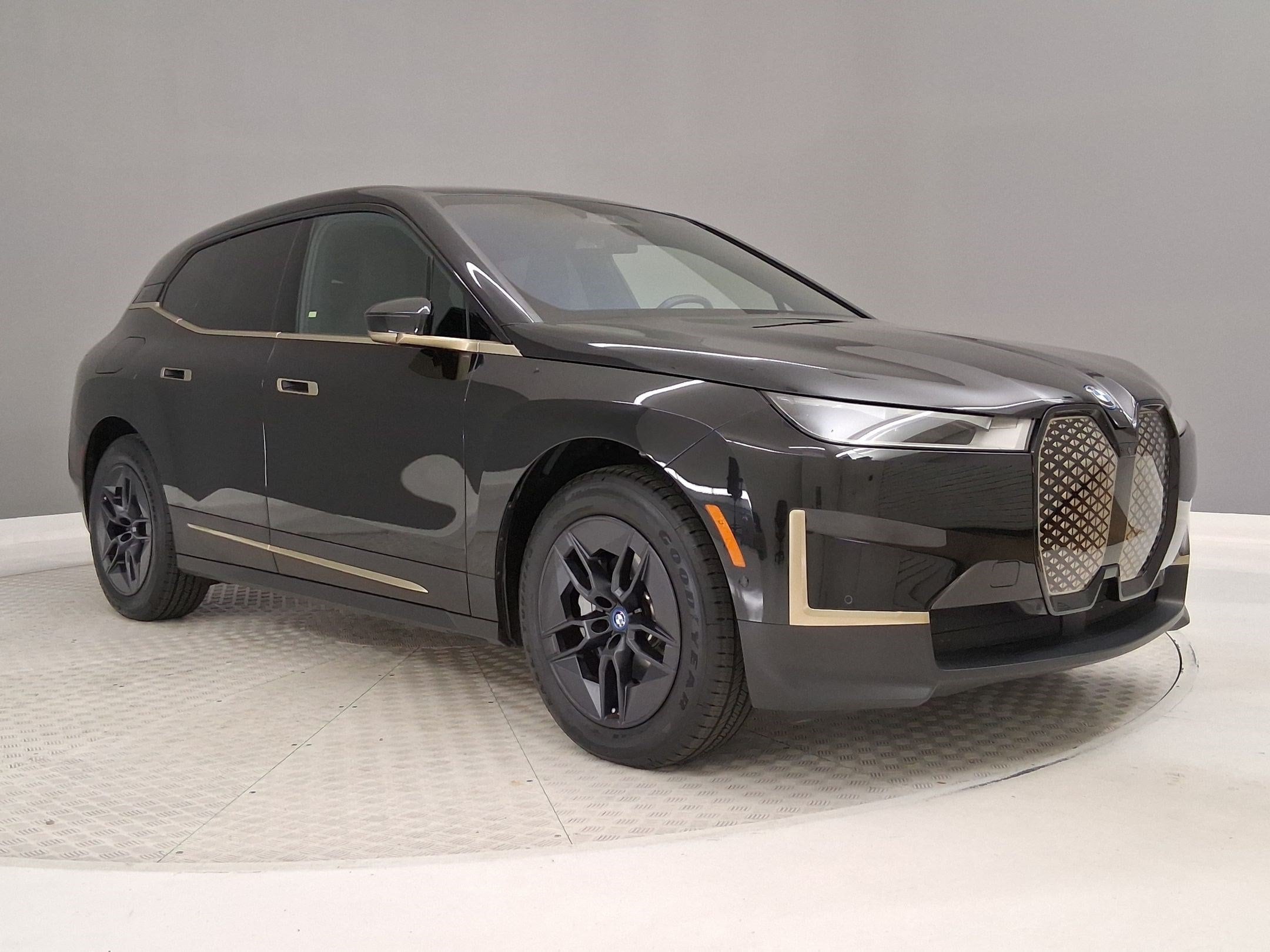 IX XDrive50 SUV