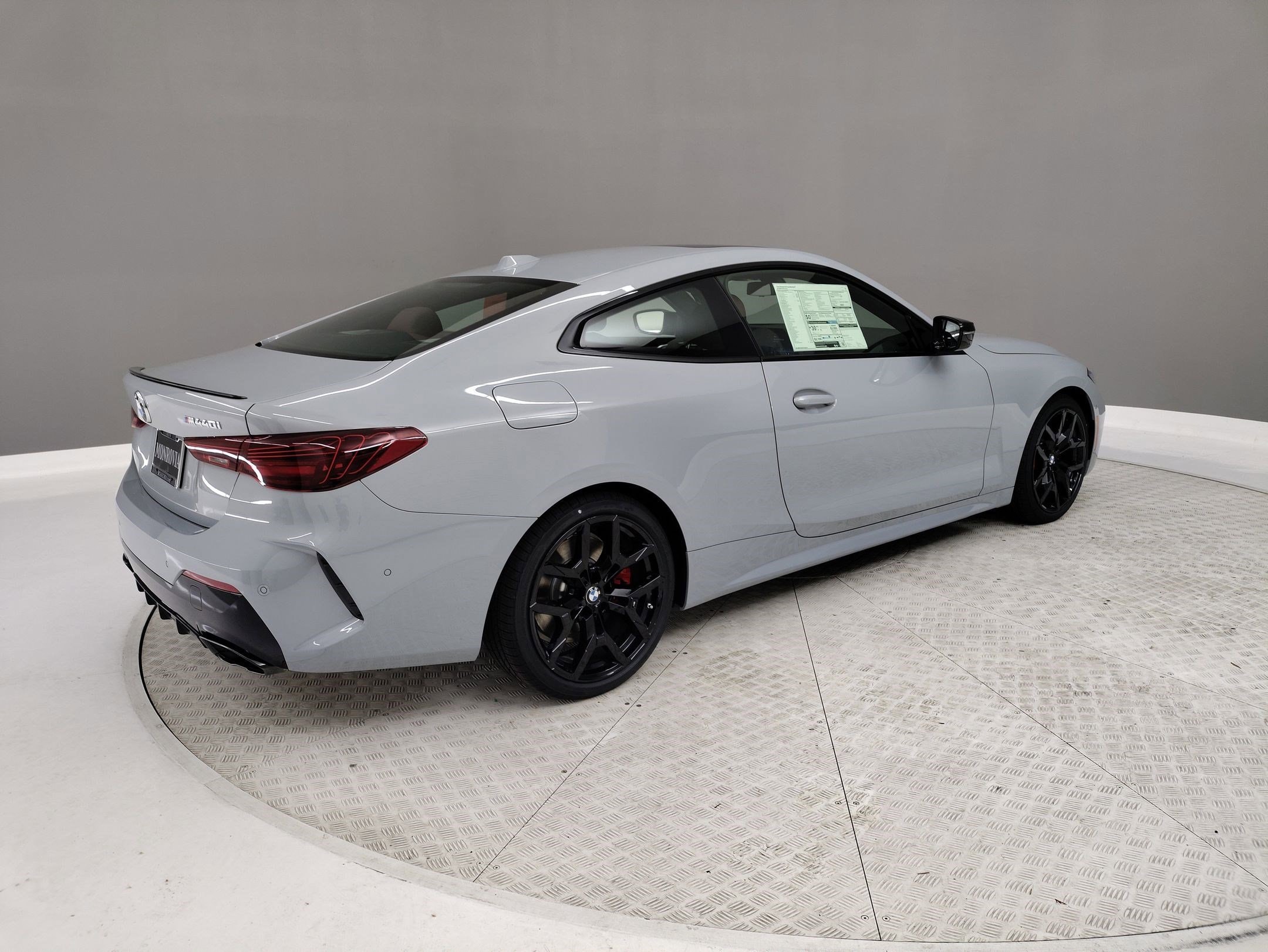 2026 BMW M440i photo 5