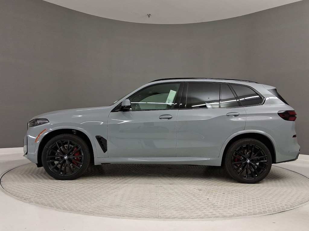 New 2026 BMW X5 sDrive40i SUV