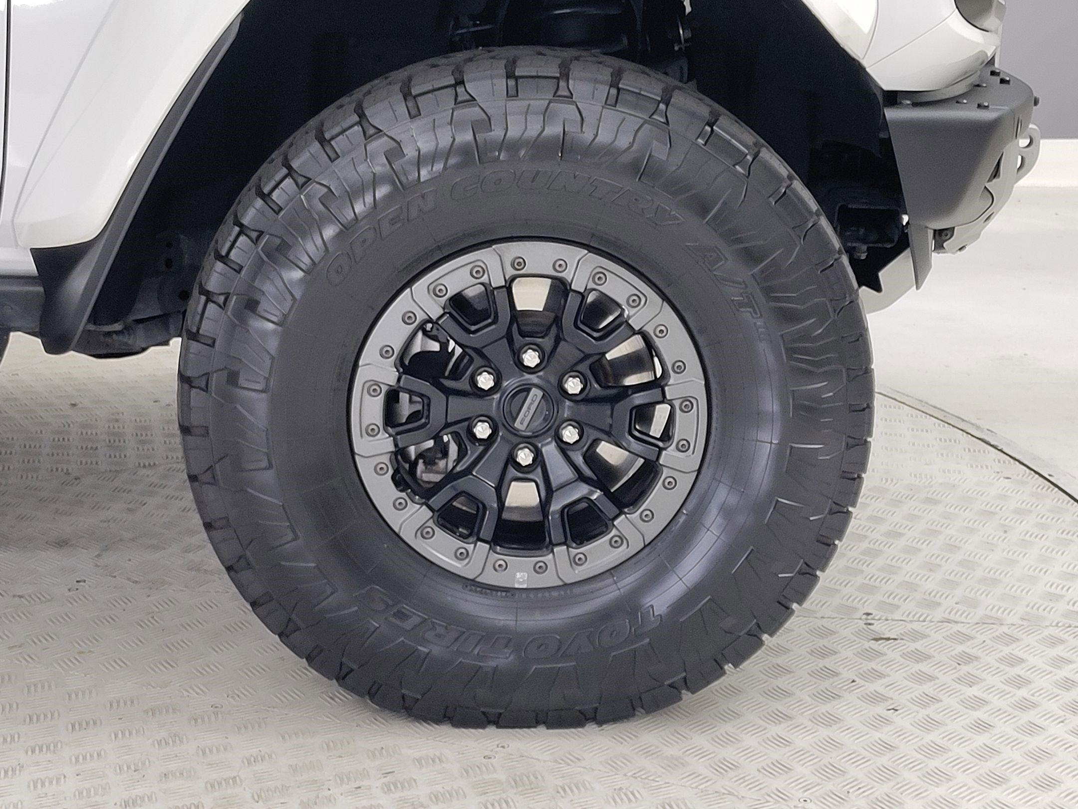 2023 Ford Bronco Raptor photo 3