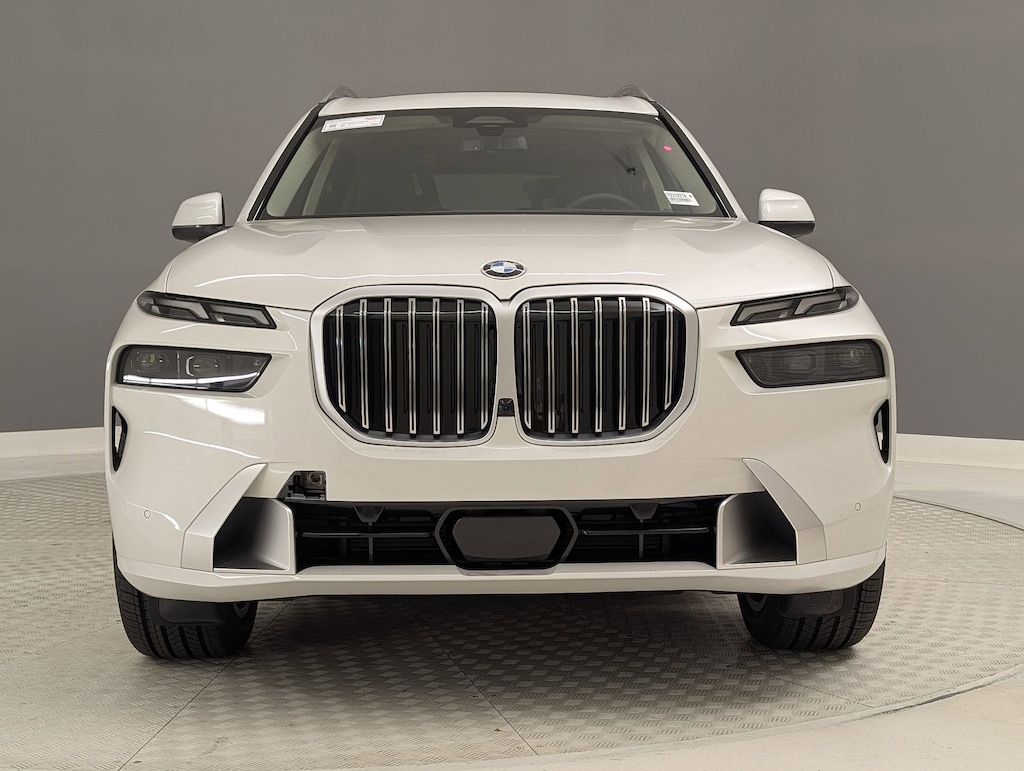 New 2026 BMW X7 xDrive40i SUV