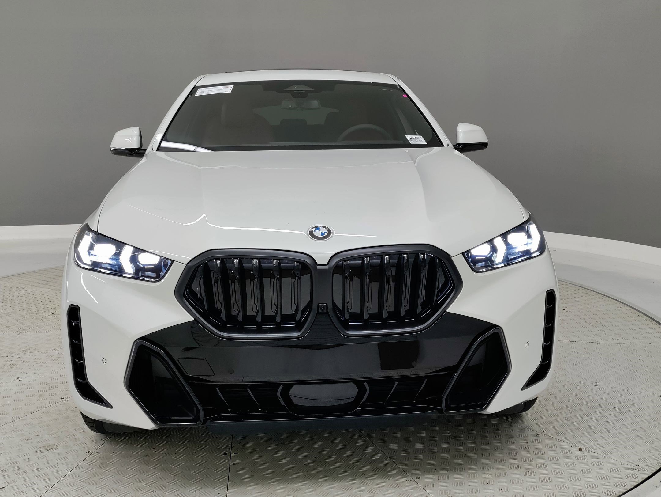 2026 Bmw X6 xDrive40i photo 2