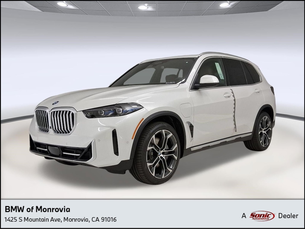 New 2026 BMW X5 PHEV xDrive50e SUV