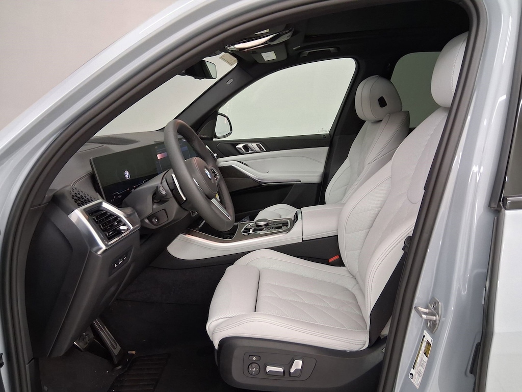 New 2026 BMW X5 sDrive40i SUV