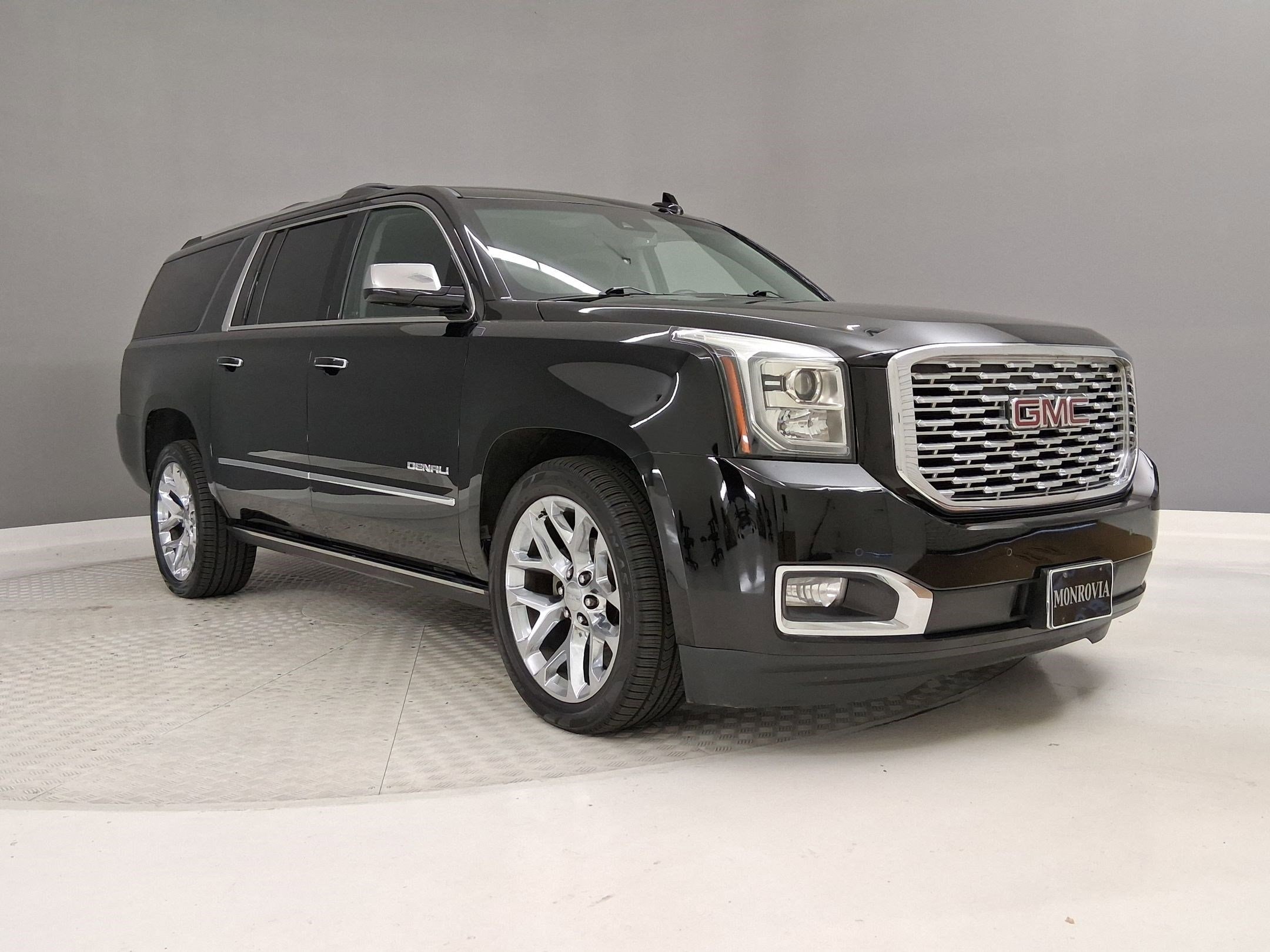 2019 GMC Yukon XL Denali photo 4