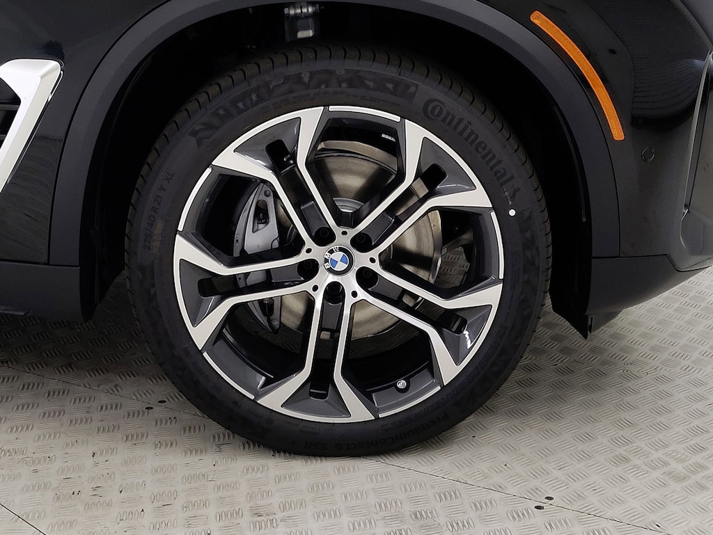 New 2026 BMW X5 sDrive40i SUV