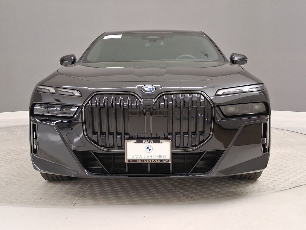 Certified 2025 BMW 750e xDrive Sedan