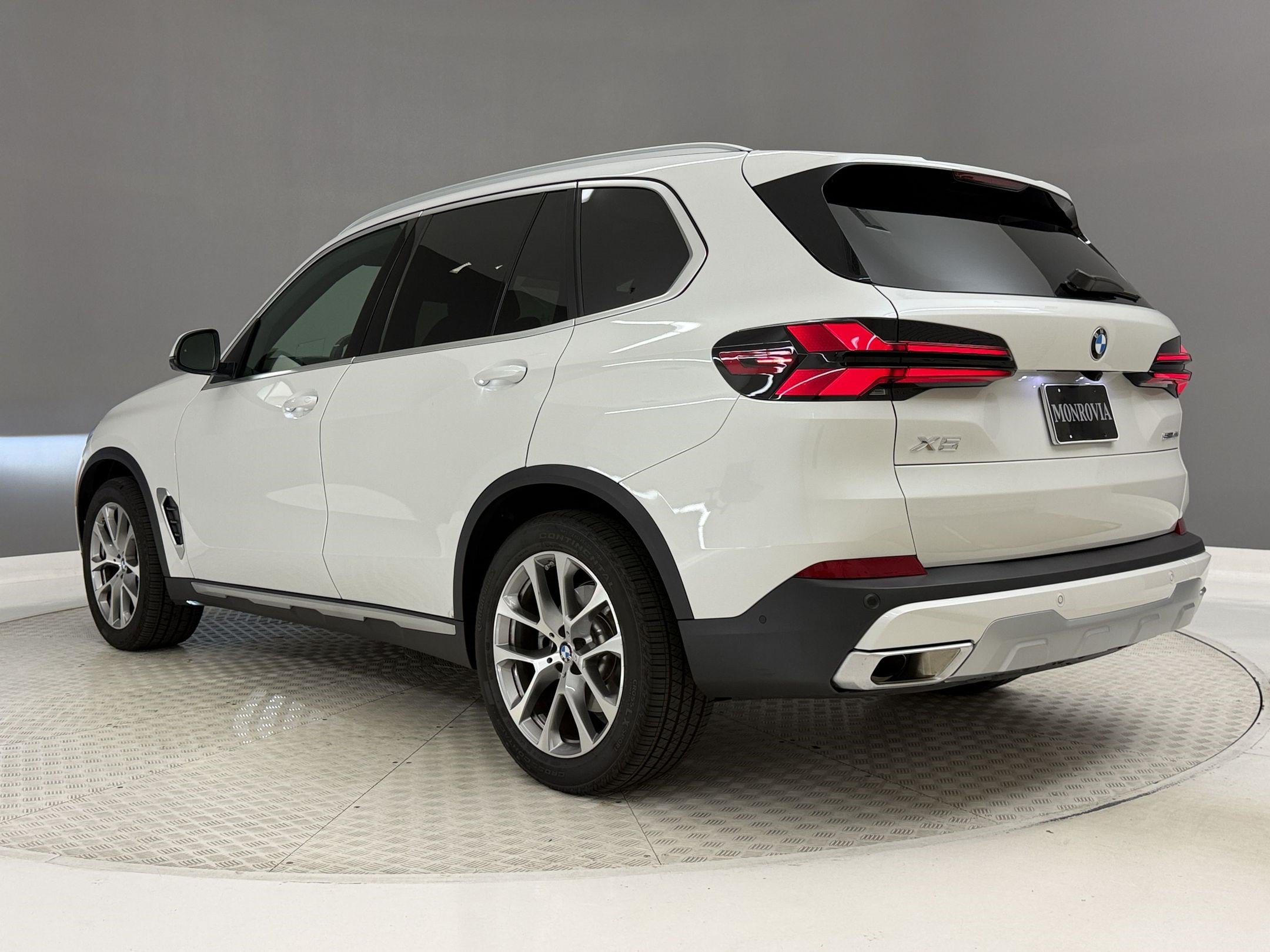 Used 2026 BMW X5 sDrive40i SUV