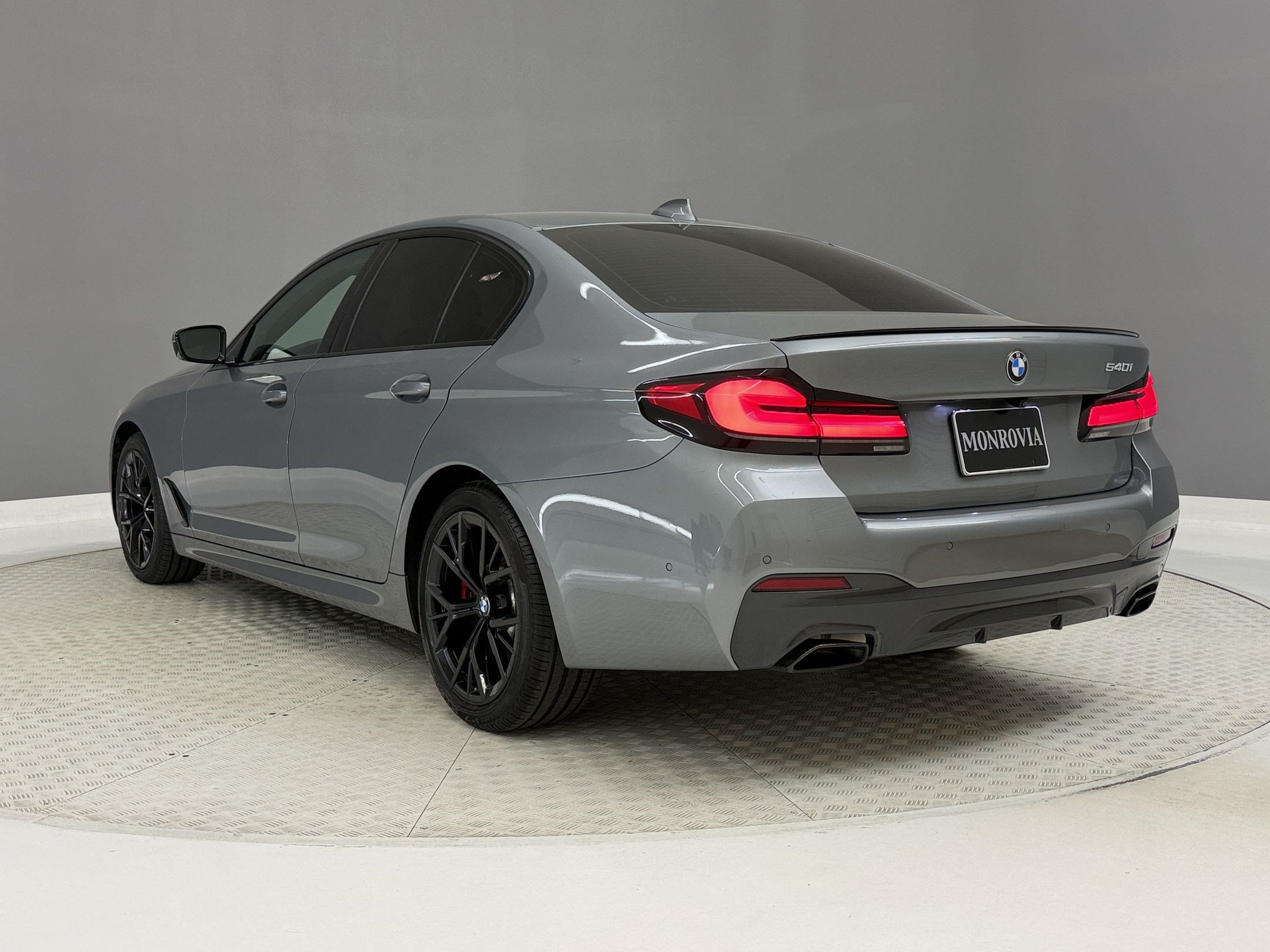 Certified 2023 BMW 540i Sedan