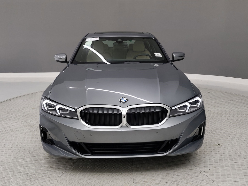 New 2025 BMW 330i Sedan