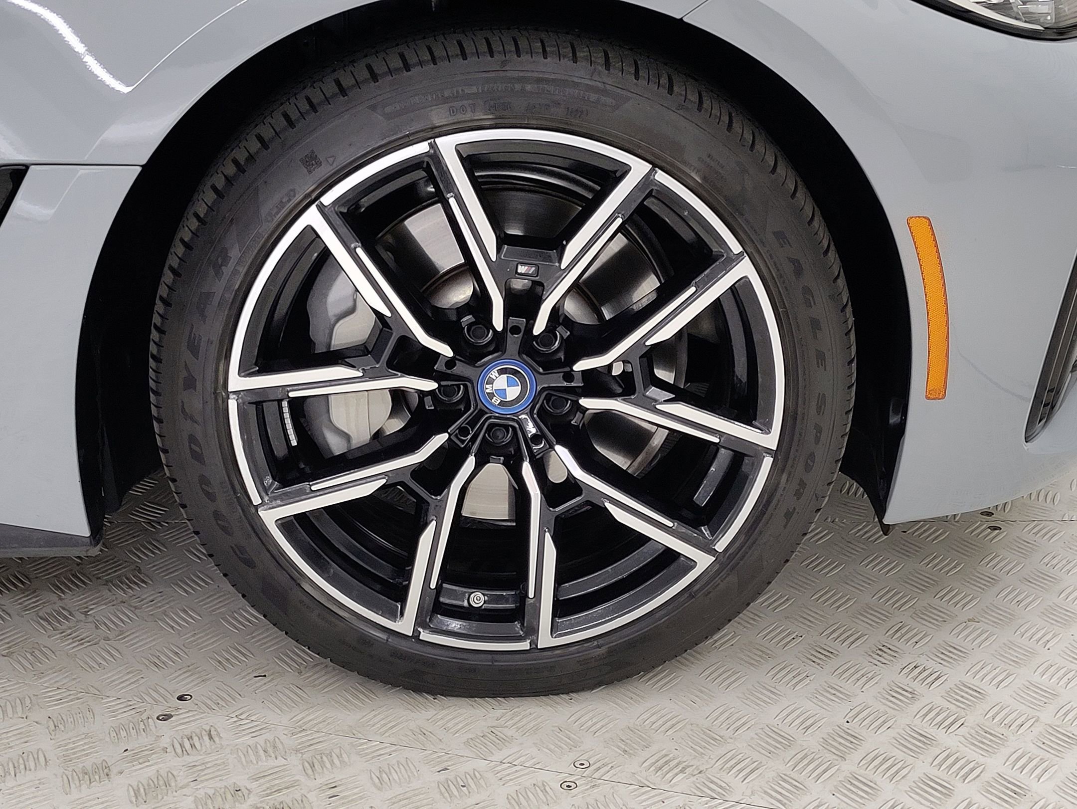 2023 Bmw i4 eDrive40 photo 4