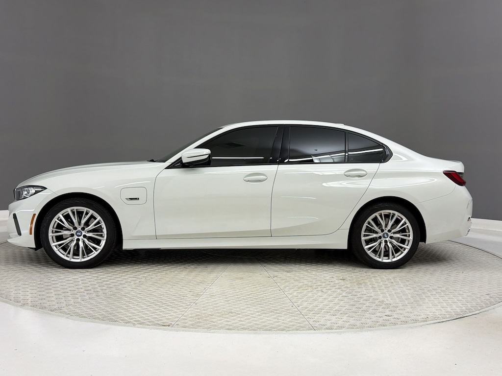 Certified 2023 BMW 330e Sedan