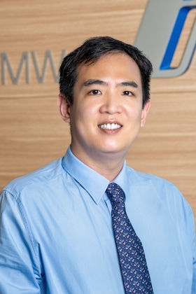 Staff member Paul Sunik Jang from ID_b7b2efcdf33b