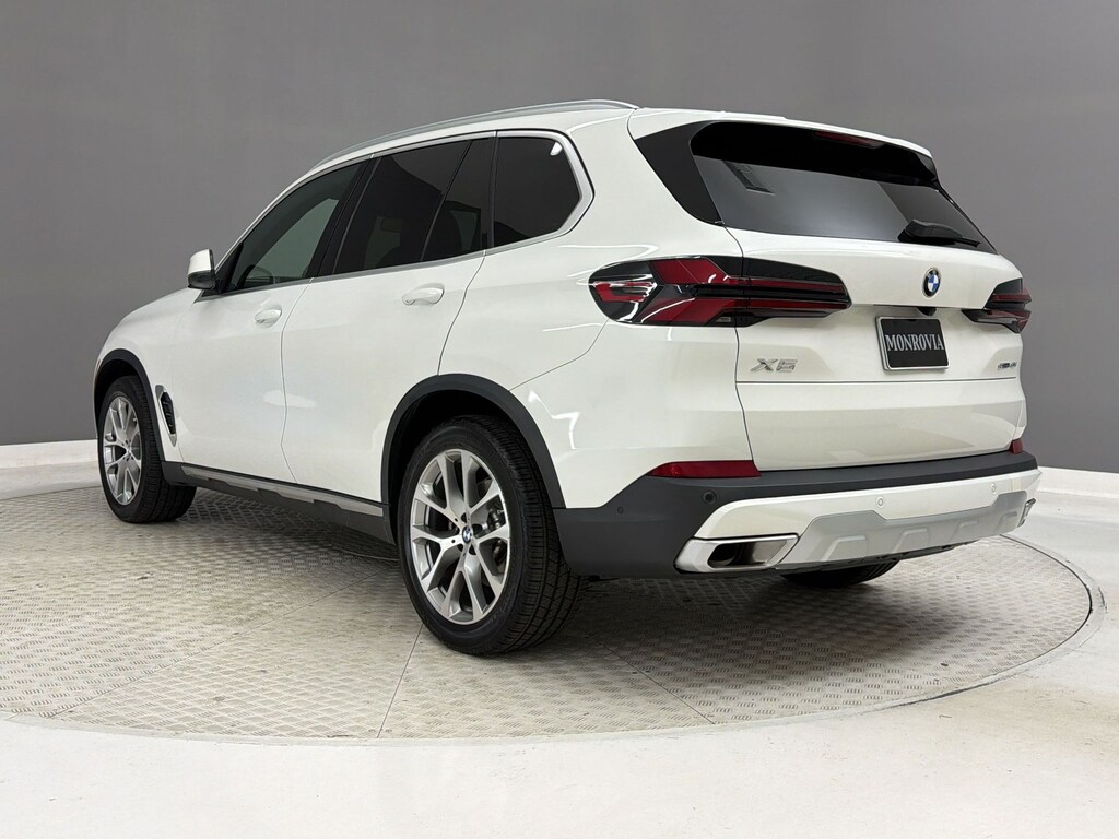 Used 2024 BMW X5 sDrive40i SUV