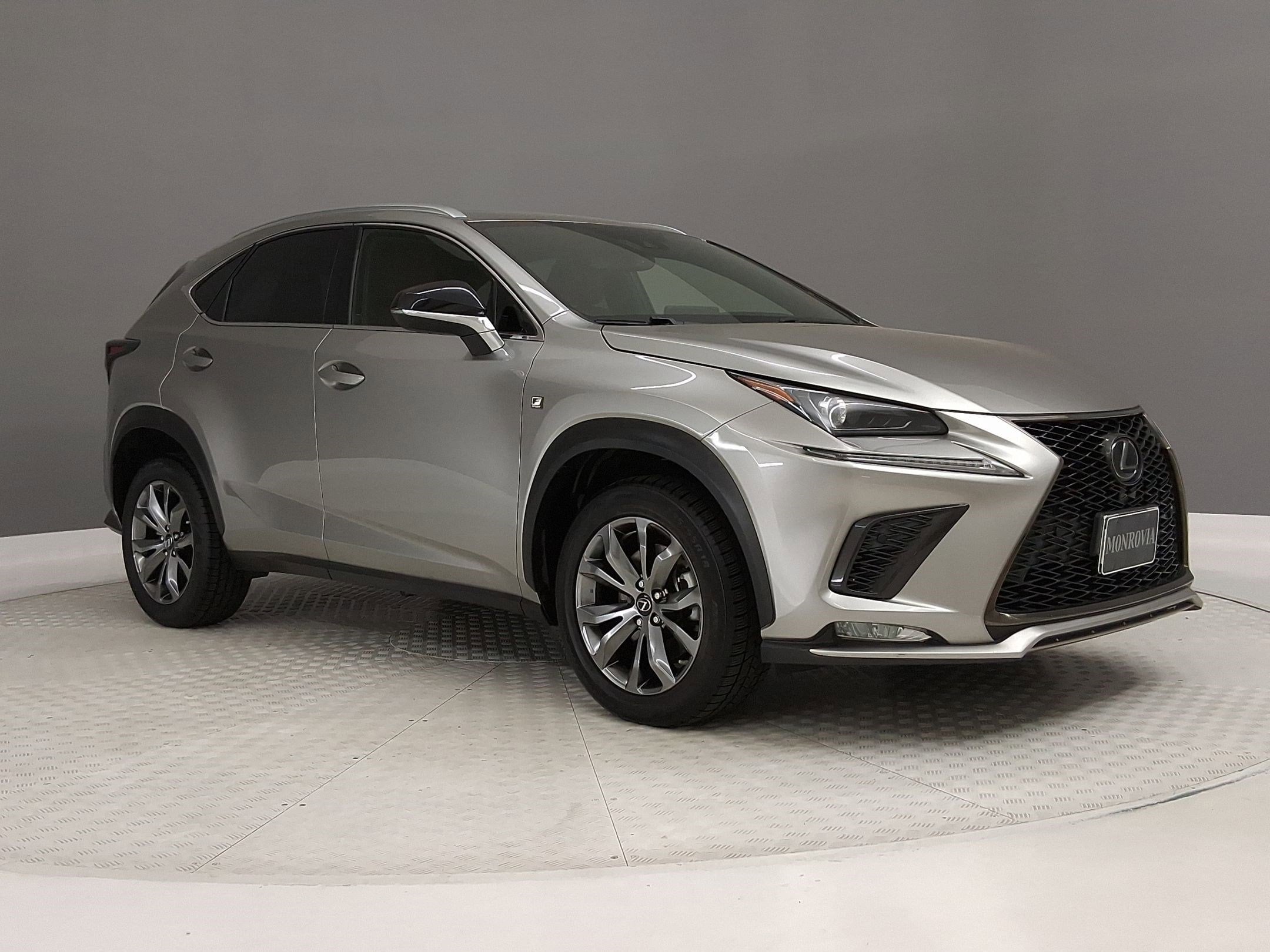 2020 LEXUS NX 300 F SPORT photo 4