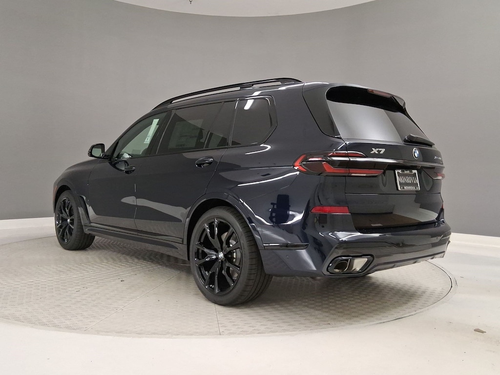 New 2027 BMW X7 xDrive40i SUV