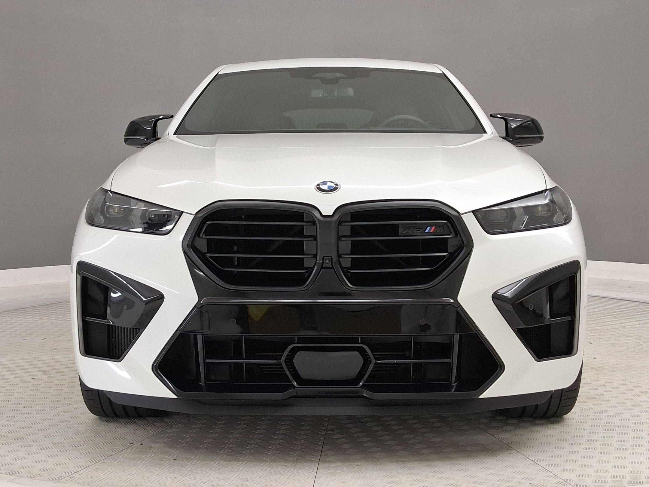 X6 M SUV
