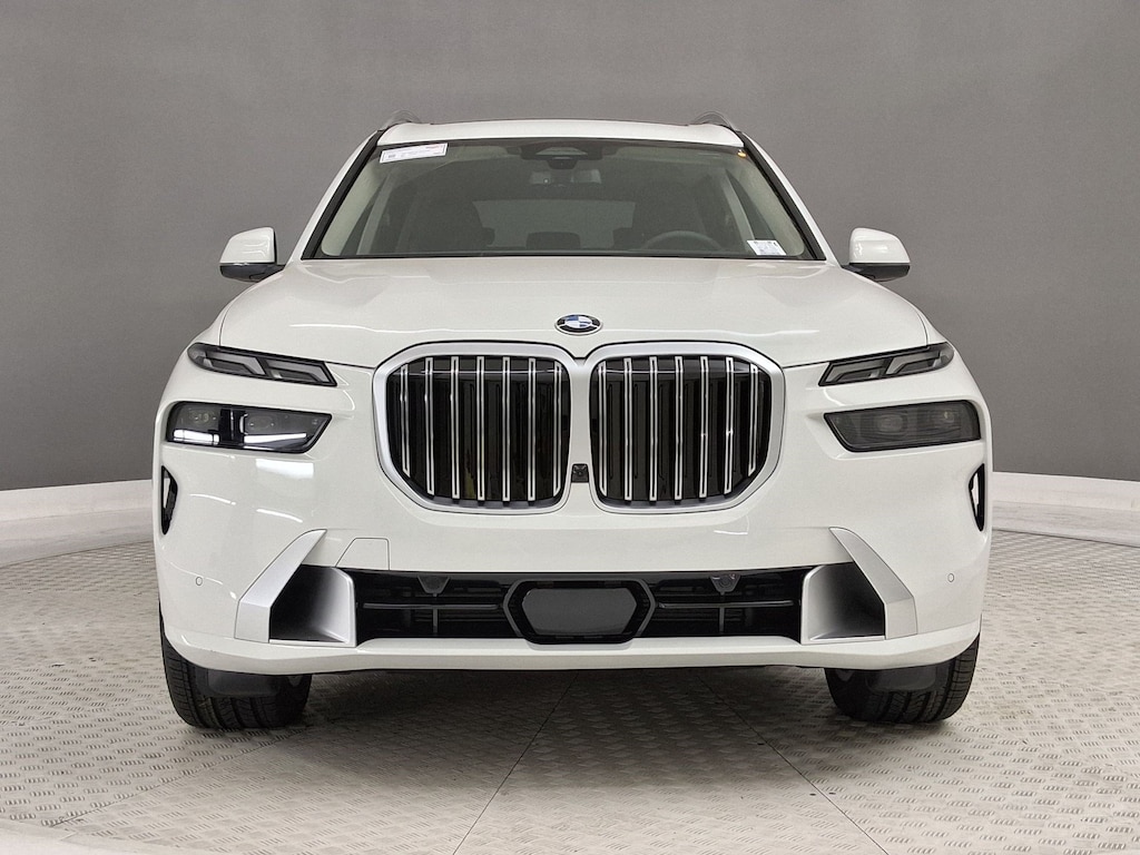 New 2027 BMW X7 xDrive40i SUV