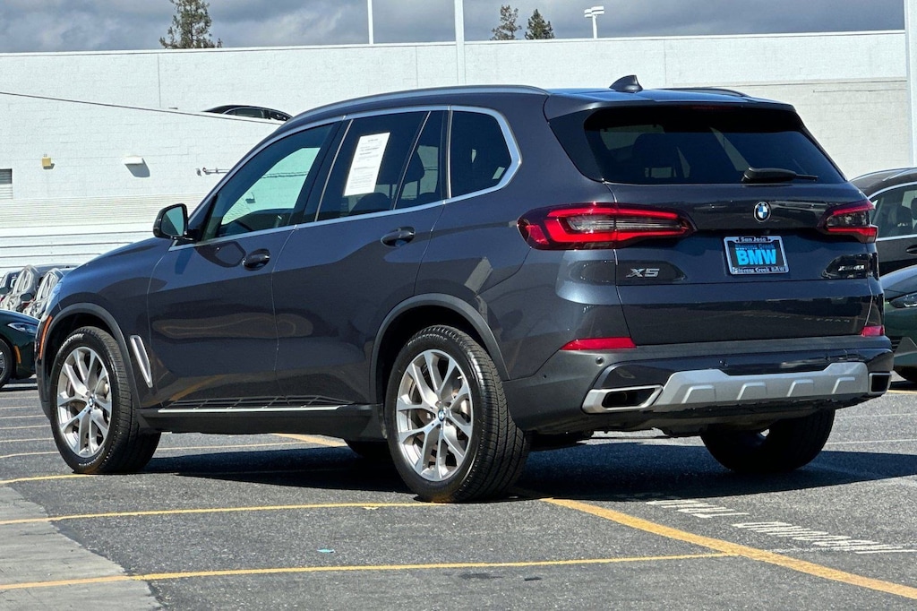 Used 2022 BMW X5 xDrive40i SUV
