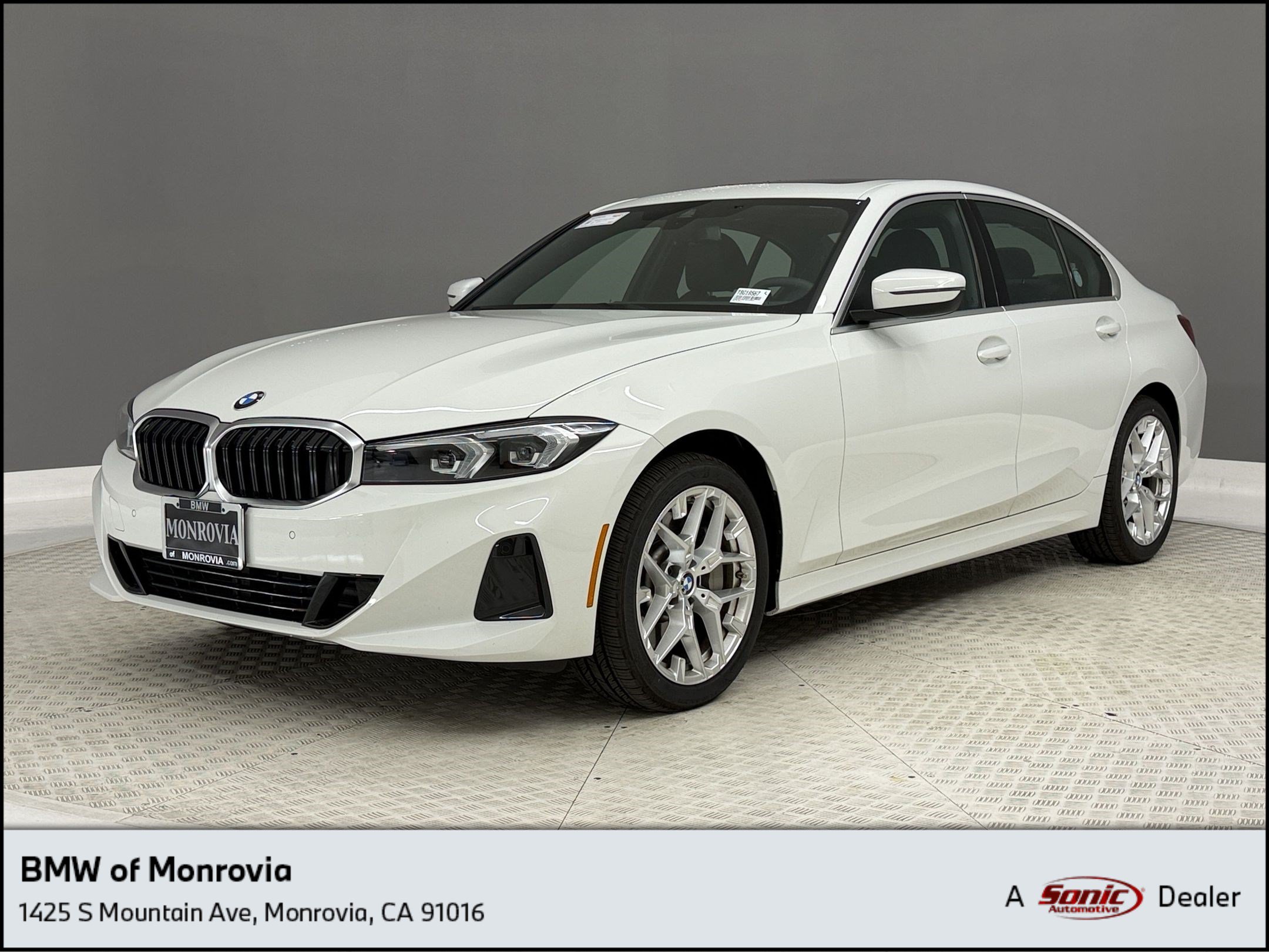  BMW 330i