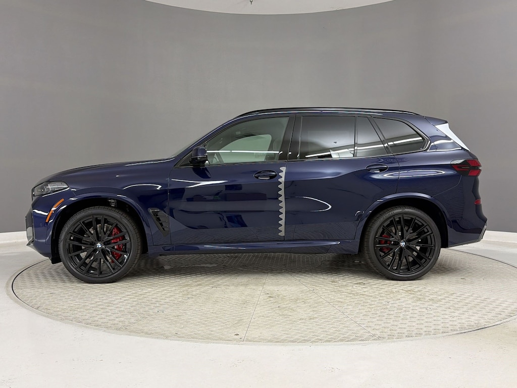 New 2026 BMW X5 sDrive40i SUV