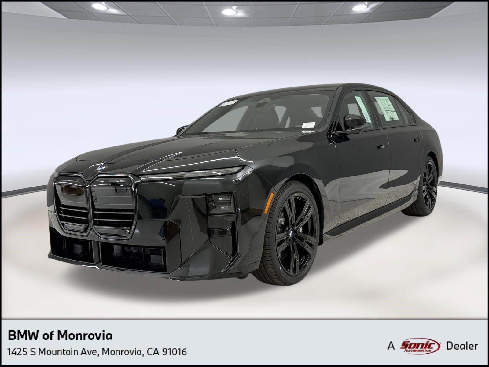  BMW 740i