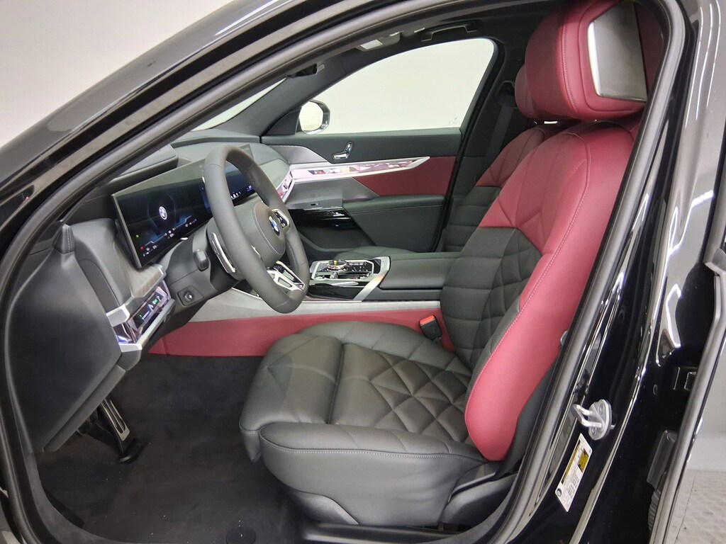 New 2026 BMW 740i Sedan