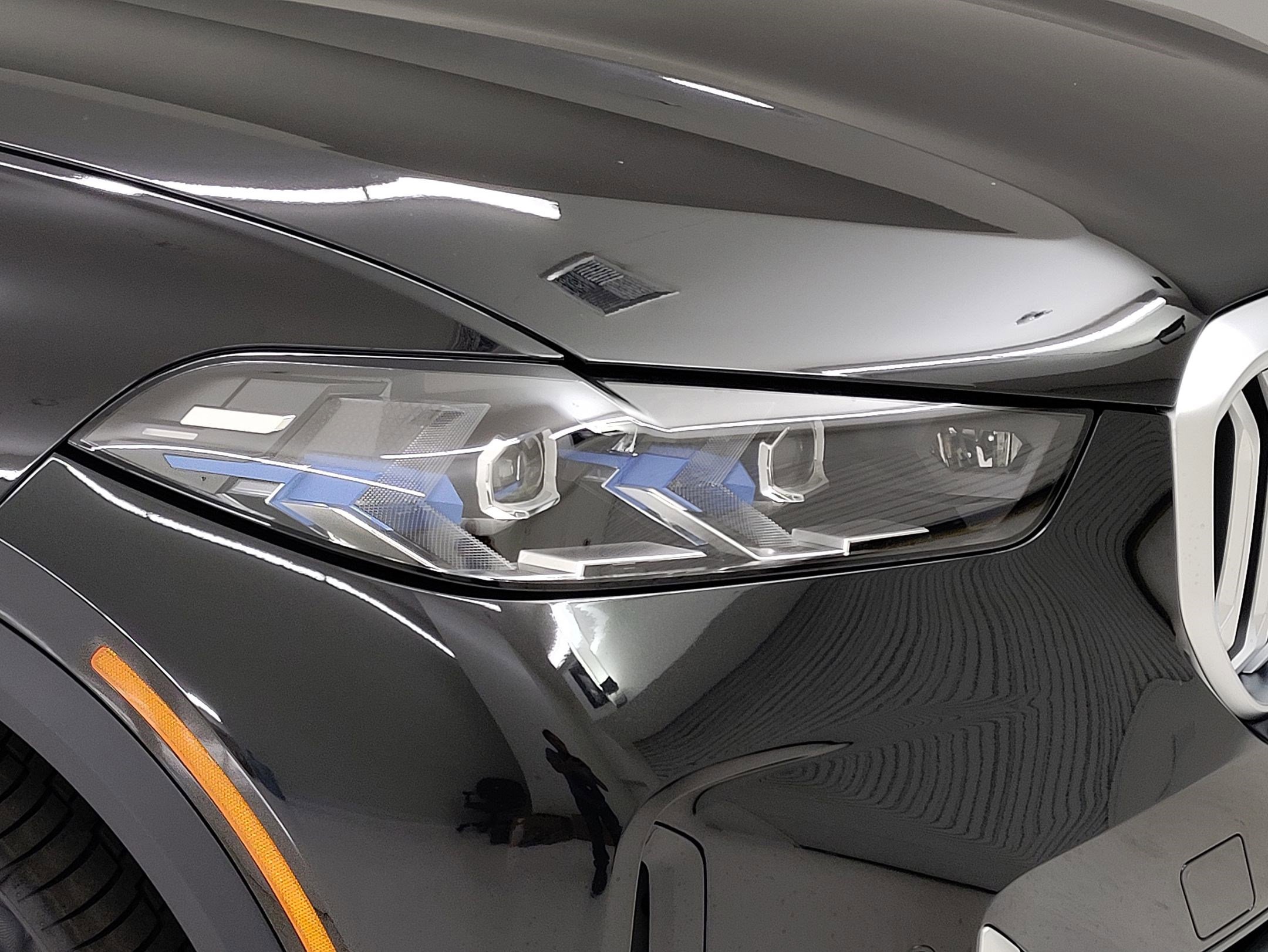 2026 Bmw X5 sDrive40i photo 2