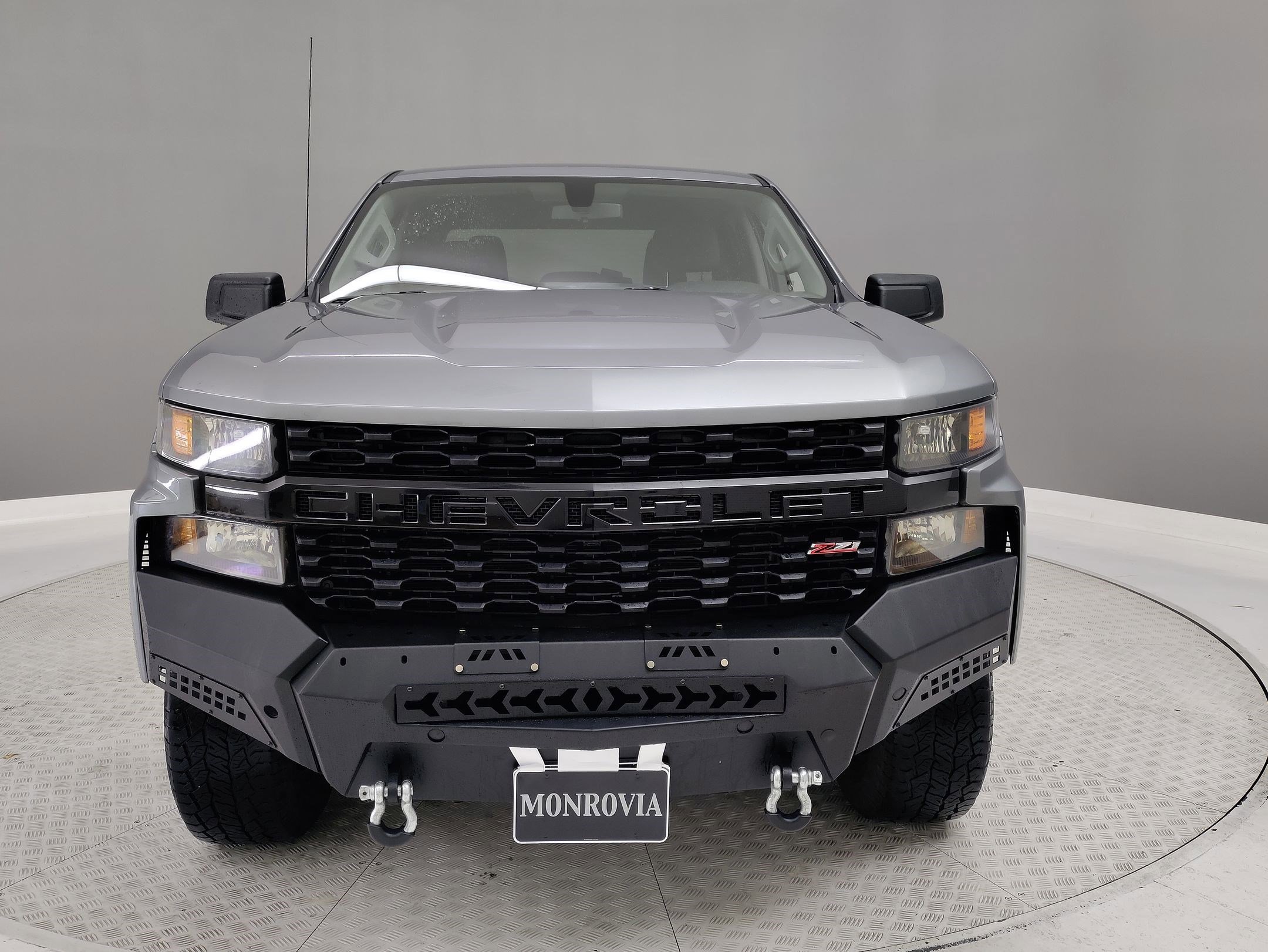 2020 Chevrolet Silverado 1500 Custom Trail Boss photo 2