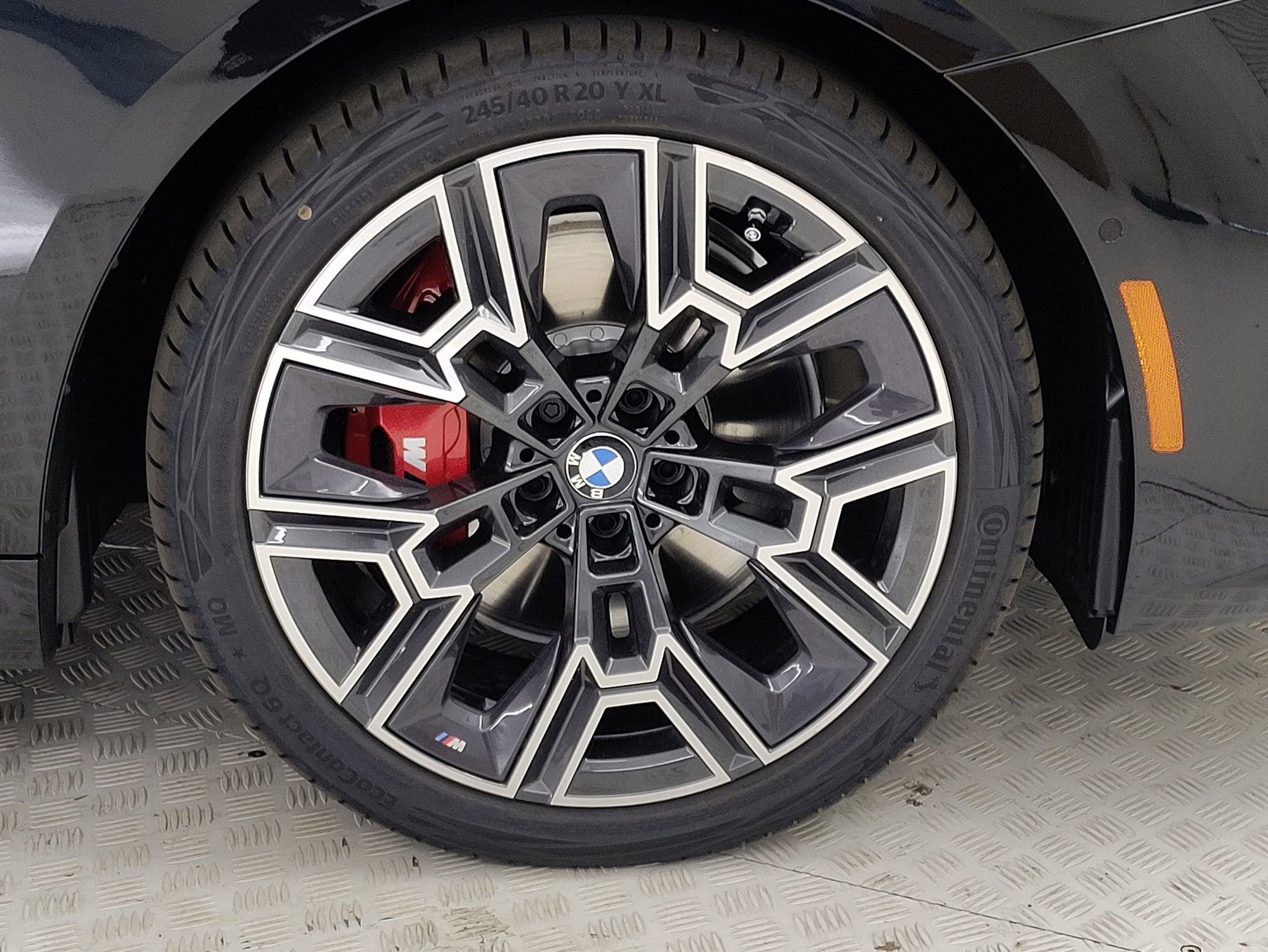 2026 Bmw 540i xDrive Sedan photo 4